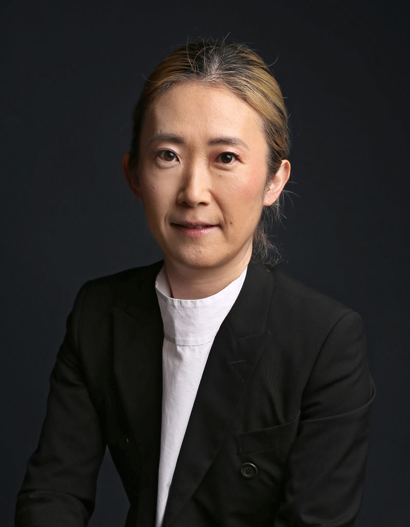 Etsuko Iwakami, praticienne en réflexologie auriculaire